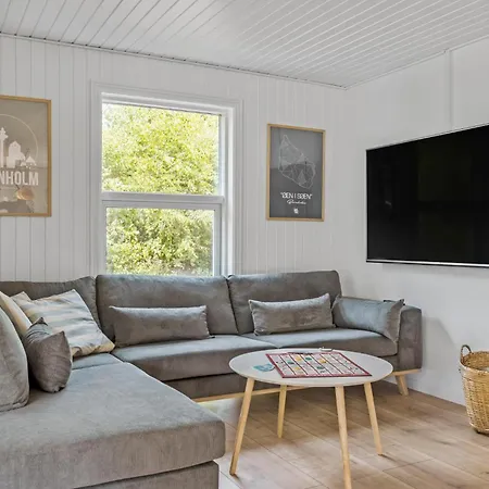 Amazing In Aakirkeby With Wifi Vester Somarken