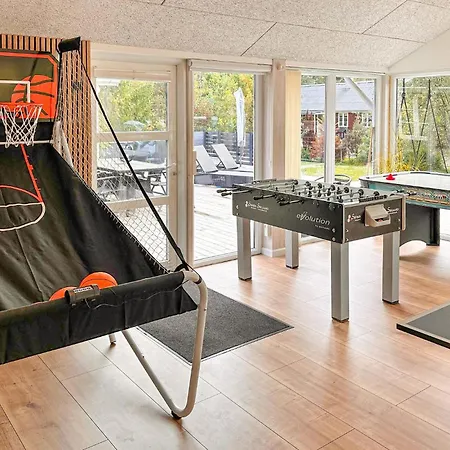 Tatil Evi Amazing In Aakirkeby With Wifi *